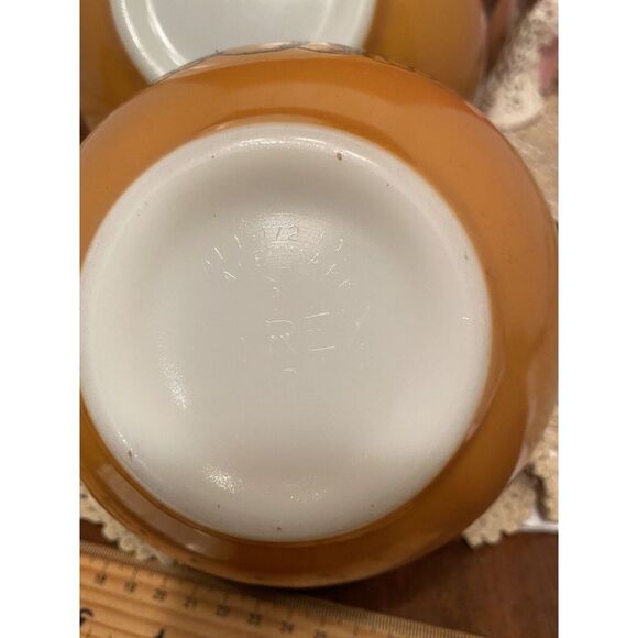 1960's Pyrex Cinderella Mixing Bowl 4Qt, 2.5Qt & 1.5Qt Old Orchard 3-piece Set. - Picture 16 of 16